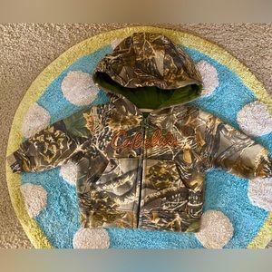 Baby cabelas zip up hoodie size 0-3 months